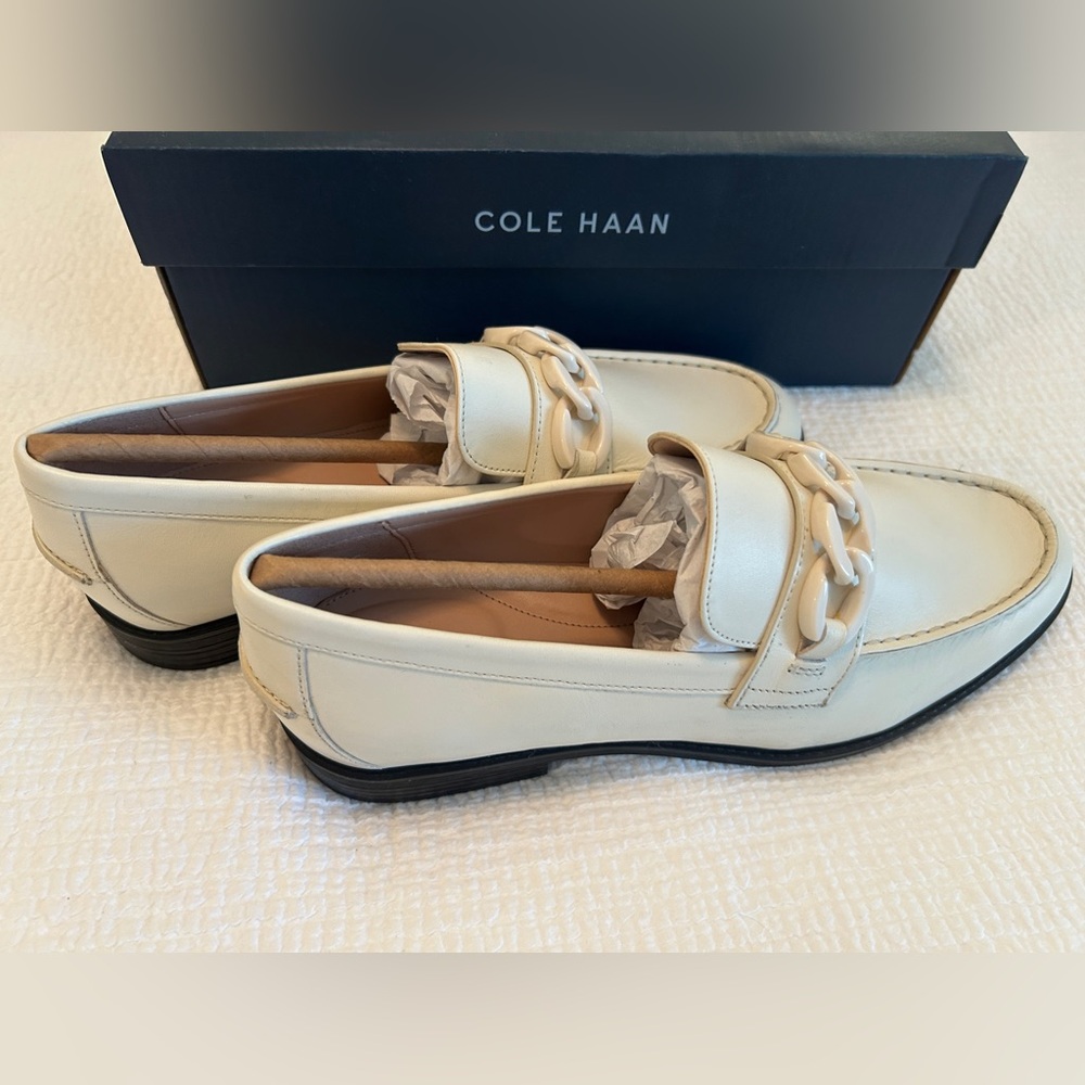 NWT Cole Haan Stassi Leather Loafers with Chain Detail
